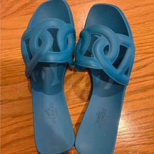 Hermes Aloha Flip Flops